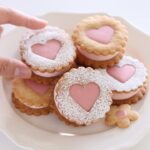 バレンタインに大量生産！クリームチーズ・クッキーサンド[いちご味] 卵なし ラッピングあり