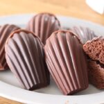 チョコがけマドレーヌの作り方：ダイソーの型で作る