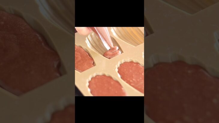 chocolate madeleine🍫チョコマドレーヌ #shorts #asmr