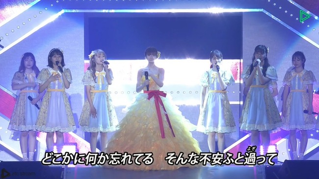 【NGT48】荻野由佳が涙の卒業コンサート“盟友” 西潟茉莉奈が「やめないで～！」【おぎゆか・がた姉】