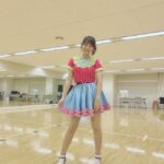 【AKB48】えっちな衣装神7の僕戦を着た稲垣香織ｃの下乳が丸見え？