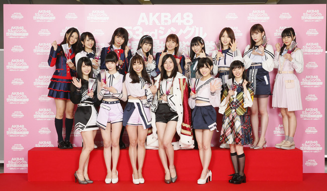 AKB48が成功した三大要因って「総選挙」「数々の神曲」あと一つなんだと思う？