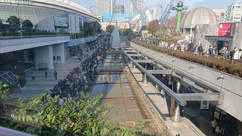 【乃木坂46】ついに本日！東京ドーム公演、物販に朝から長蛇の待機列が！！！現地の様子がこちら・・・