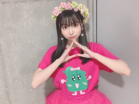 【SKE48】平野百菜の生誕Tシャツ&花冠コーデが可愛すぎる！