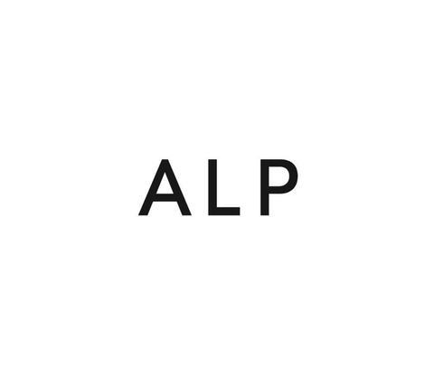 白石麻衣がブランドディレクターを務める『ALP』ソニー・ミュージックソリューションズが運営していた事が判明・・・