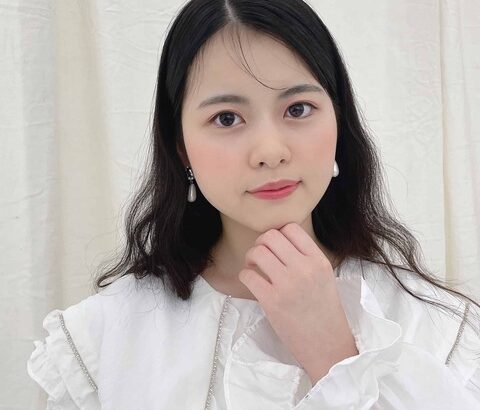【SKE48】グループNo. 1の美容マニア！ 石塚美月ちゃんが選ぶベストコスメ！