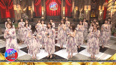 【乃木坂46】齋藤飛鳥が泣いてる生田絵梨花を見て笑ってたね…。