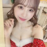 【SKE48】佐藤佳穂さん、クリスマスぽいネイルを紹介するも見どころ満載www