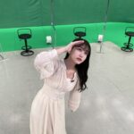 【乃木坂46】下から覗き込む久保史緒里さん、白くて美しすぎる・・・