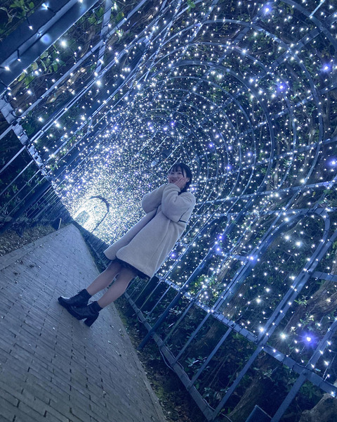 Ske48 池田楓が福岡出身で俳優の福山翔大さんにハウステンボスを案内 気ままに アイドルの呼吸 聖地エトワール