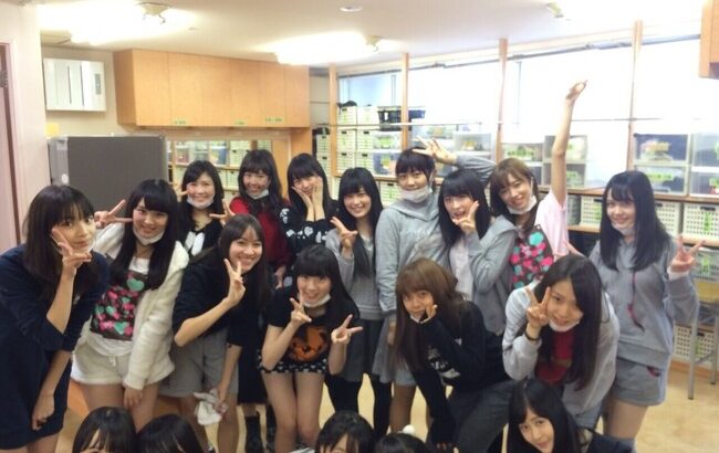 【朗報】AKB48劇場・大晦日公演のお知らせ。選抜メンバーが勢揃い！！！