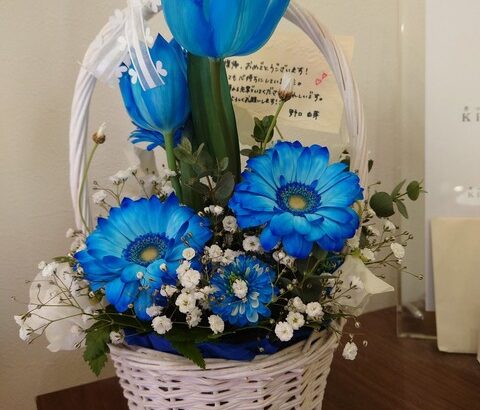 【元SKE】佐藤実絵子がかわいい後輩から復帰祝いにお花とメッセージカードをもらう！！！