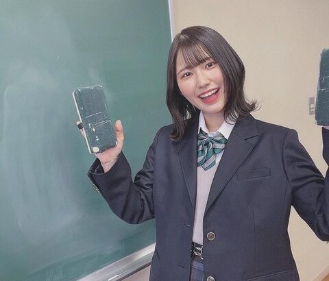 【SKE48】制服姿がかわいすぎる青木莉樺にいいことありますように！