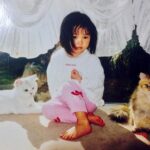 【櫻坂46】背景がお金持ちすぎるw ゆっかー、幼少期の写真をインスタにアップ！