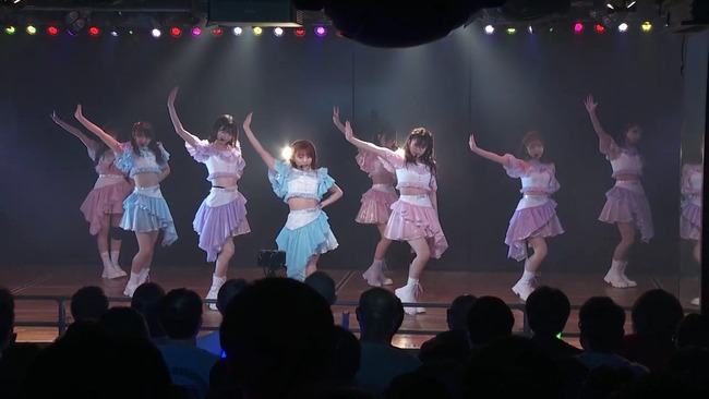 【AKB48】チームB公演の「元カレです」衣装はジャージではありません！！！！！