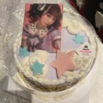 【SKE48】大矢真那さん、江籠さんになかなか破壊力のある(笑)ケーキをプレゼントwww