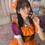 【SKE48】林美澪、かぼちゃ色エプロンが可愛らしいハロウィンメイドコスプレで生配信！