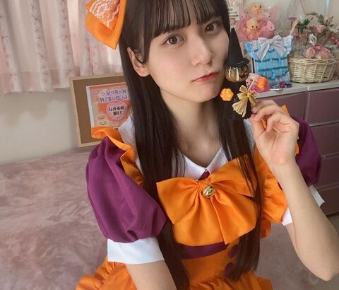 【SKE48】林美澪、かぼちゃ色エプロンが可愛らしいハロウィンメイドコスプレで生配信！