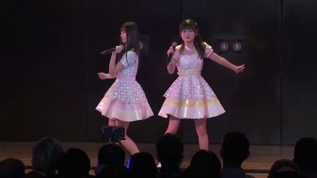 【AKB48】チーム8公演前座の小濱心音ｃが公演紹介のセリフを言えない放送事故・・・【17期生こっこ】