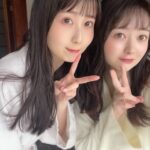 SKE48江籠裕奈と井上瑠夏がBOMBで姉妹水着グラビア