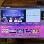 【朗報】AKB48劇場にデジタルサイネージ導入！！！
