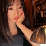 ゆいゆいが机におっπ乗せた写真をインスタストーリーに載せるも即削除【AKB48小栗有以】