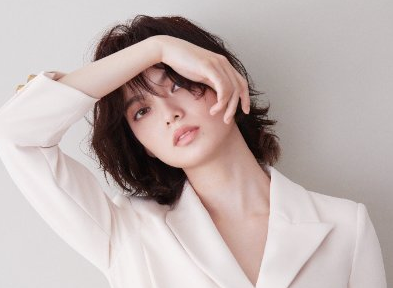 【何か始まる…】平手友梨奈、衝撃の新ビジュアルを公開