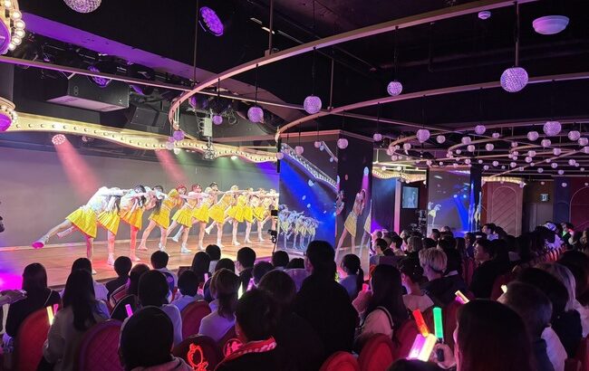 【朗報】AKB48は劇場アンケートに回答すると100発98中権がプレゼントされる模様　🎁