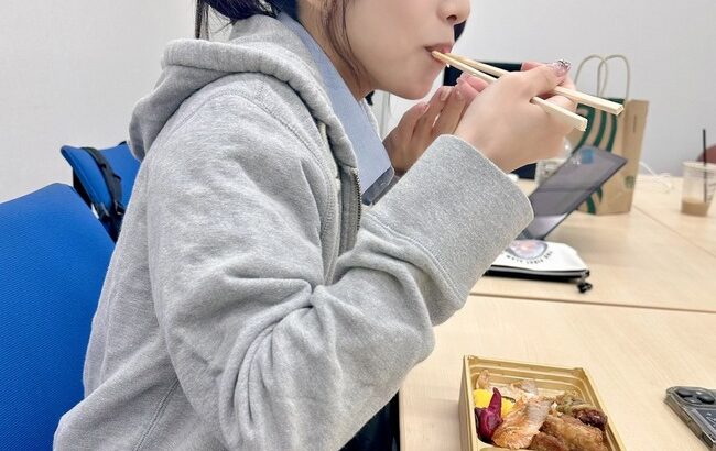 🍱　ミュージックステーションでAKB48メンバーに出されたお弁当がコチラ　🍱