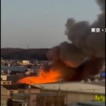 ポンプ車など約４０台出動 東京・瑞穂町の倉庫で火事