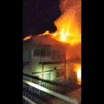 「もう家の中が真っ赤」住宅４棟が全焼する火事　住人の高齢夫婦と連絡取れず　奈良市（2022年2月8日）