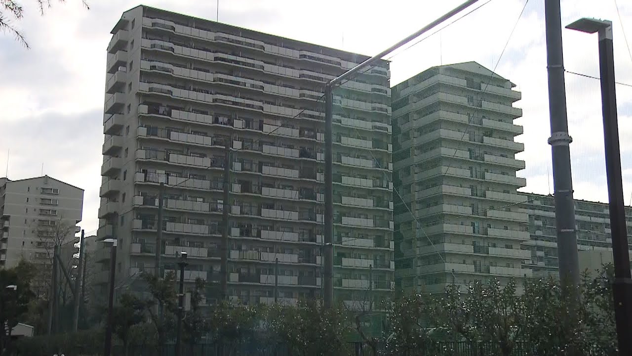 男児の目の前に石が３つ落下…何者かがマンションから落としたか　殺人未遂容疑で捜査（2022年2月18日）