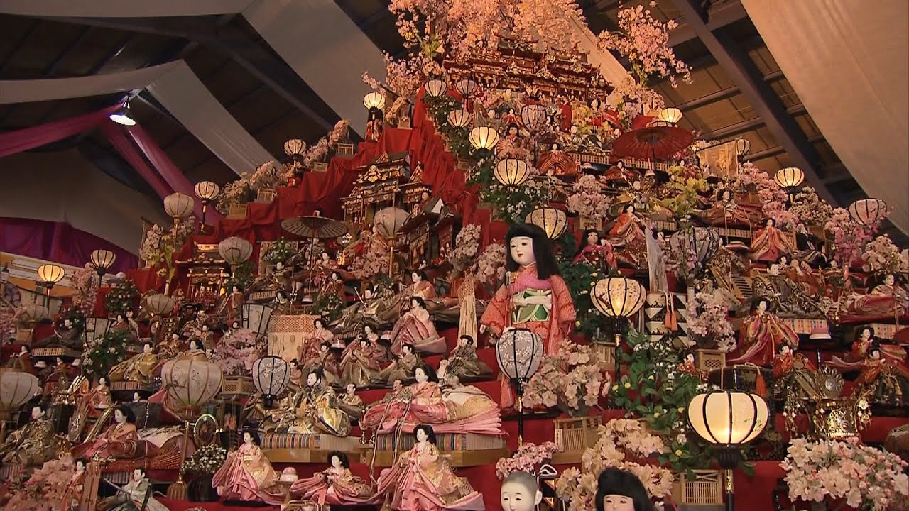 高さ8m“ピラミッド型ひな壇”も展示 3万体の人形を飾る「ビッグひな祭り」開催(2022年2月27日)