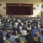 新学期スタート　大阪市立の小・中学校で始業式　児童同士が距離をとるなどの感染対策も