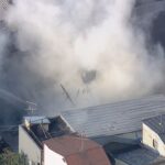 大阪市生野区　木造２階建て住宅で火事　住人とみられる男女２人が死亡