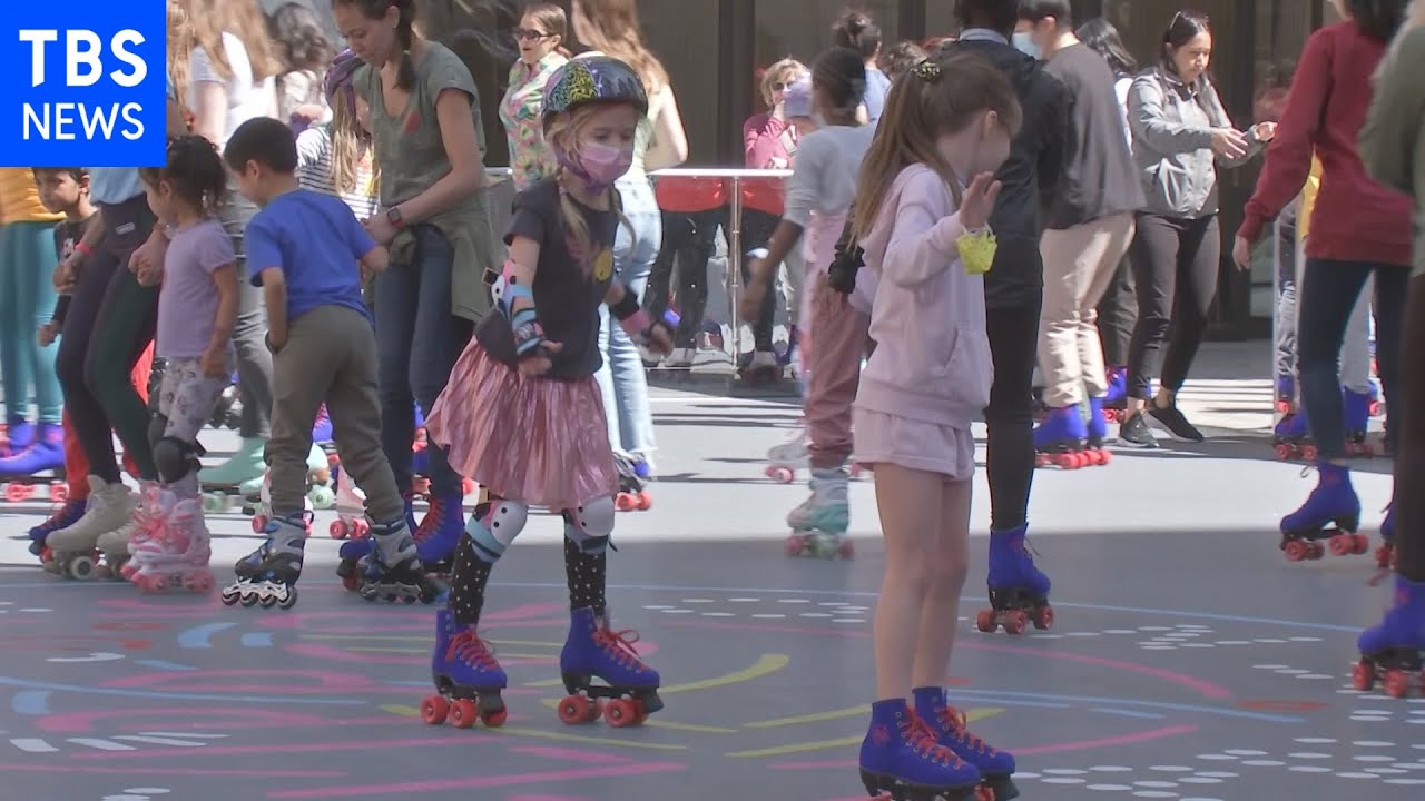 NY観光名所にローラースケートリンクが82年ぶりオープン|TBS NEWS