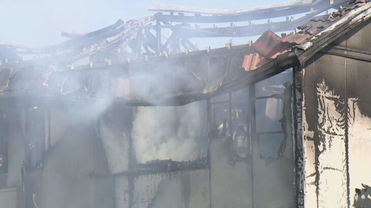 兵庫県姫路市で住宅が燃える火事　住人とみられる３人の遺体が見つかる