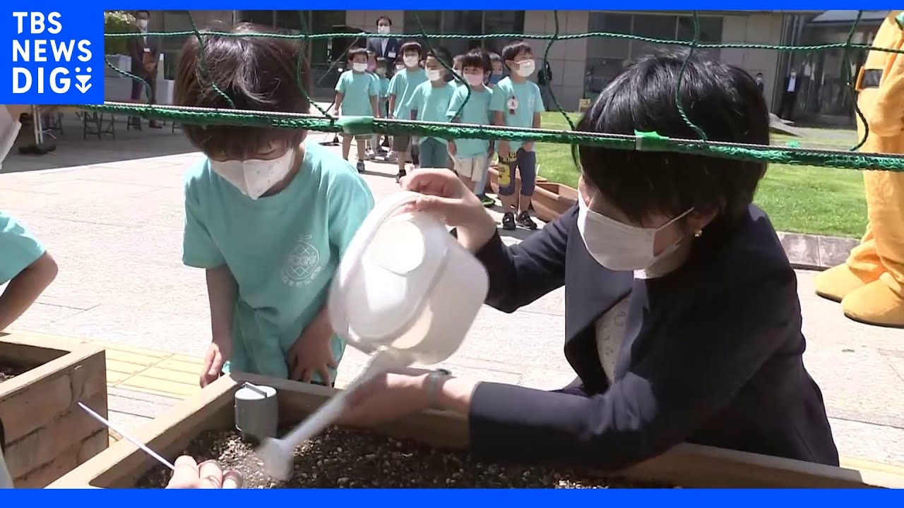 謙ちゃんの残したアサガオを交通安全のシンボルに 東京・足立区で園児19人が種まき|TBS NEWS DIG