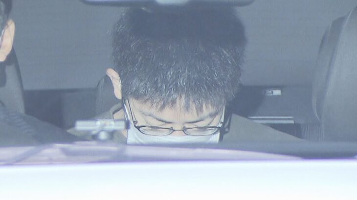 学校の健康診断で女子生徒１４人の裸を盗撮　医師の男が起訴内容認める　ペン型の隠しカメラを使用