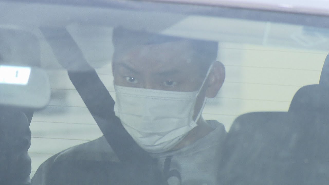 一人暮らしの高齢女性に侵入、就寝中の女性を脅し約１５万円奪った疑いで男２人逮捕　大阪・堺市