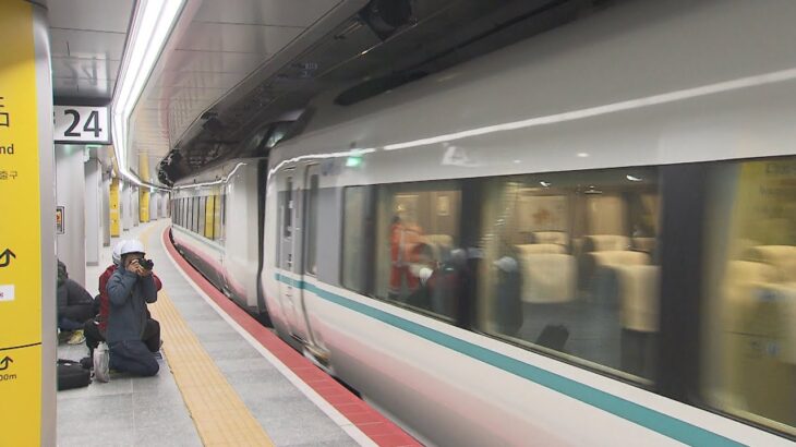 【ＪＲの悲願！】梅田地下のピッカピカのホームを『特急くろしお』が通過！梅田地下から貨物列車…のレア光景も！うめきた新駅は３月開業（2023年2月13日）