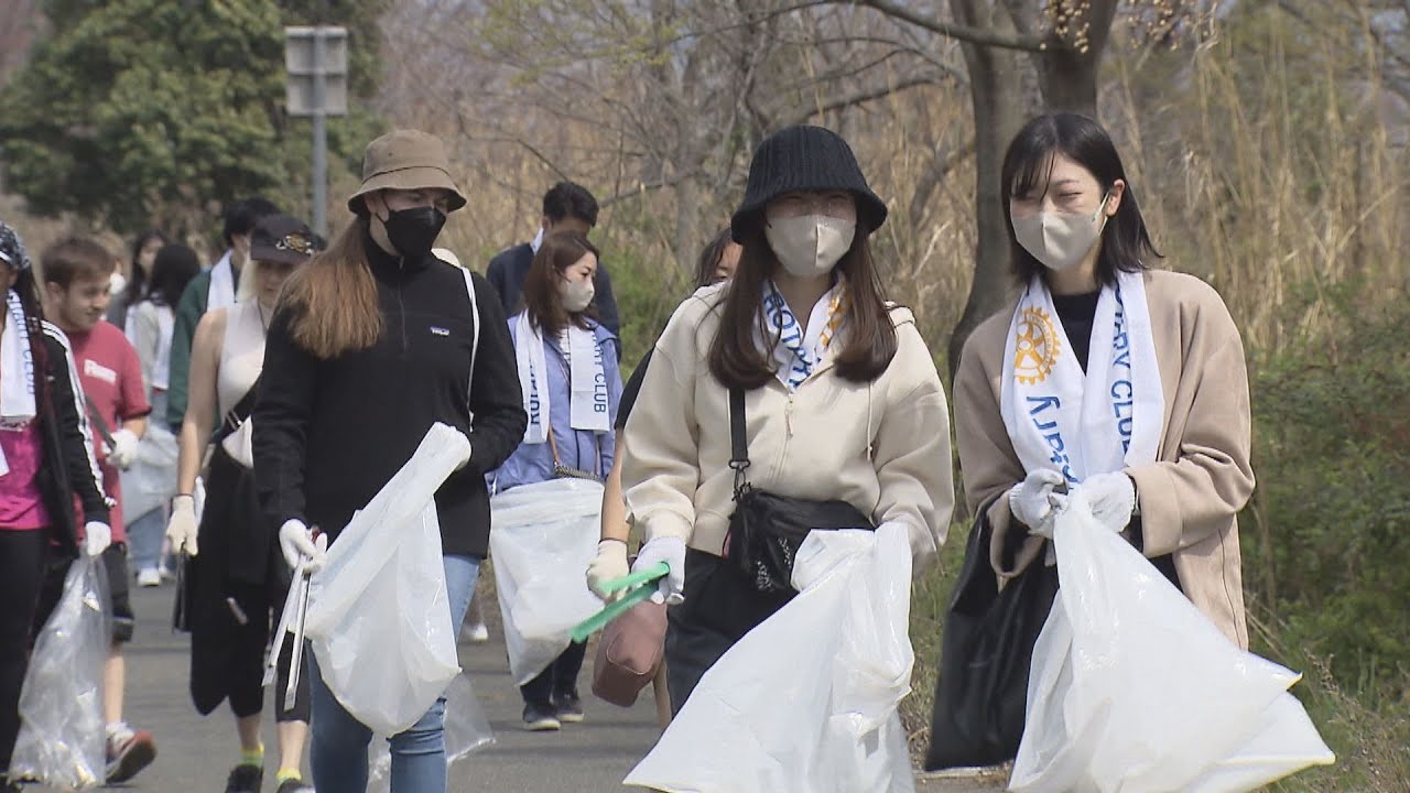 淀川河川敷で地域住民や学生らが清掃活動 ウクライナから避難してきた留学生も参加