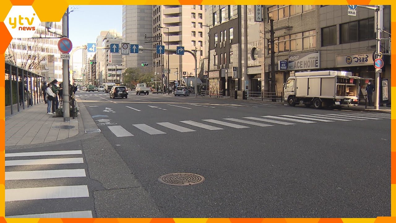 無免許でひき逃げ、身代わりで出頭…男２人を逮捕　交差点で横断中の男性は肋骨や腕の骨を折る重傷