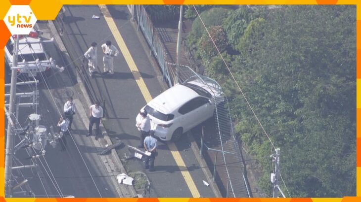 【防犯カメラ】小学校に車が突っ込み男らを逮捕　現場付近で不審な動きをする車の映像　大阪・柏原市