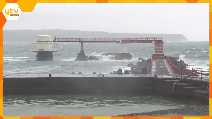 【大雨】和歌山・串本町は強風続く　潮岬で２４時間に１５８ミリ以上の雨　串本海中公園は終日閉鎖