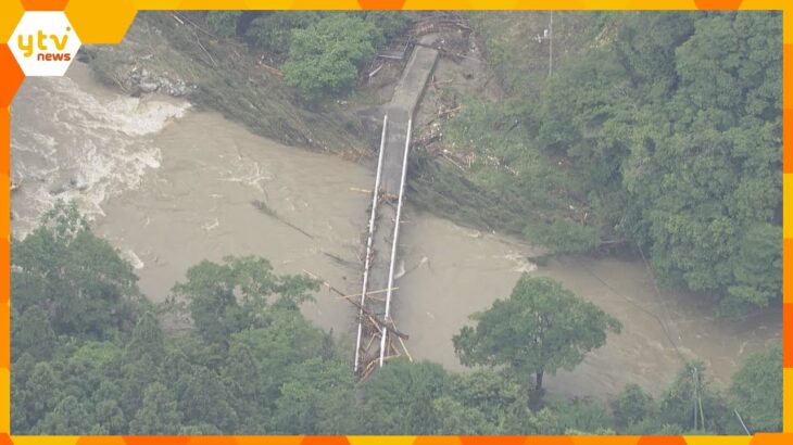 川に流され２人行方不明の和歌山で捜索続く　川が氾濫、住宅が浸水した地域も