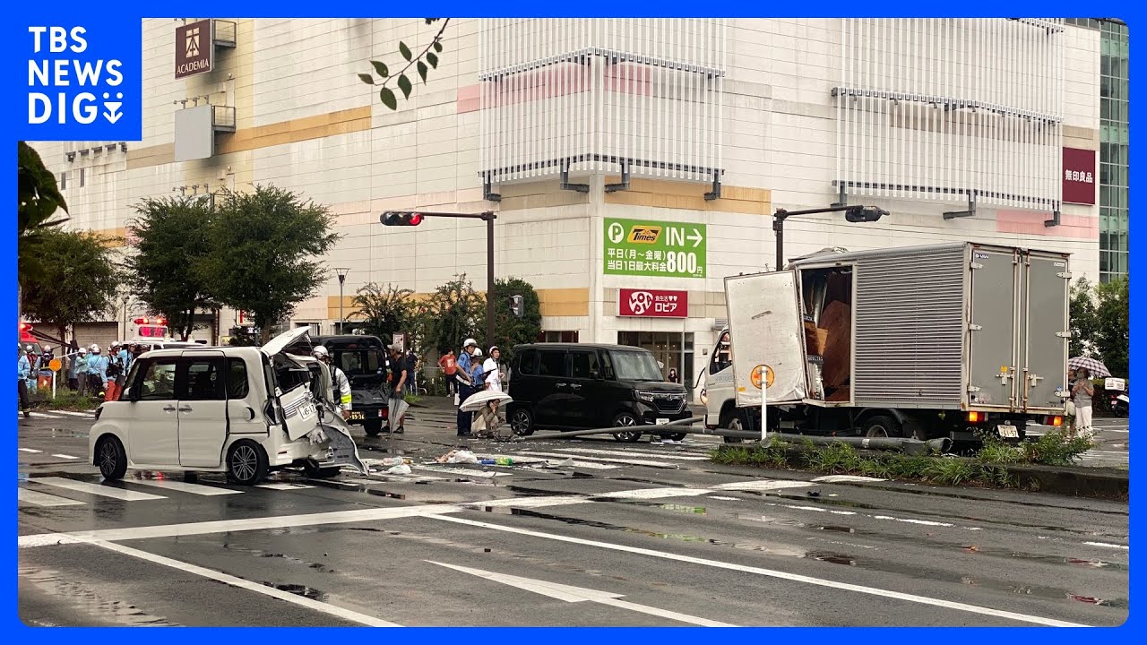 【速報】横浜・都筑区の交差点で4台絡む事故　子ども含む5人けが　トラックが軽乗用車に追突か｜TBS&nbsp;NEWS&nbsp;DIG