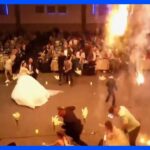 “花火が飾りに引火し天井が急速に崩れ落ちた”イラク結婚式場の火災で死傷者は少なくとも300人　花火引火か｜TBS NEWS DIG