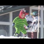 六甲山でスキー場オープン/クリスマス彩るポインセチア(2023年12月2日)