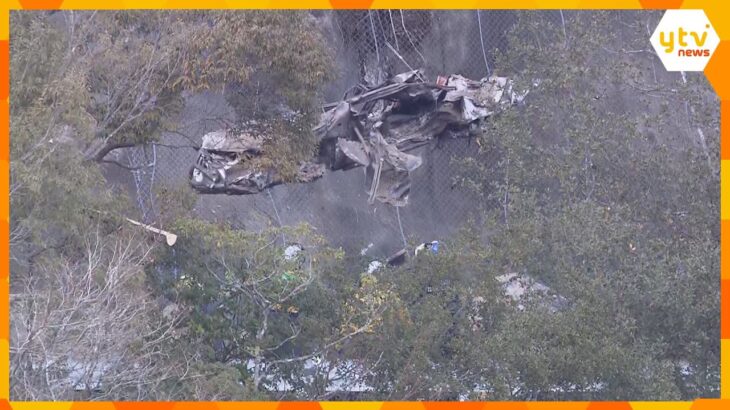 掘り出された車は全焼　運転席周辺から人骨のようなものが見つかる　行方不明の男性か　奈良の土砂崩れ